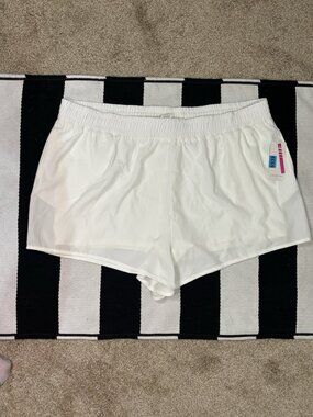 NWT Ultra Flirt White Athletic Running Shorts XXL (20) Performance Activewear